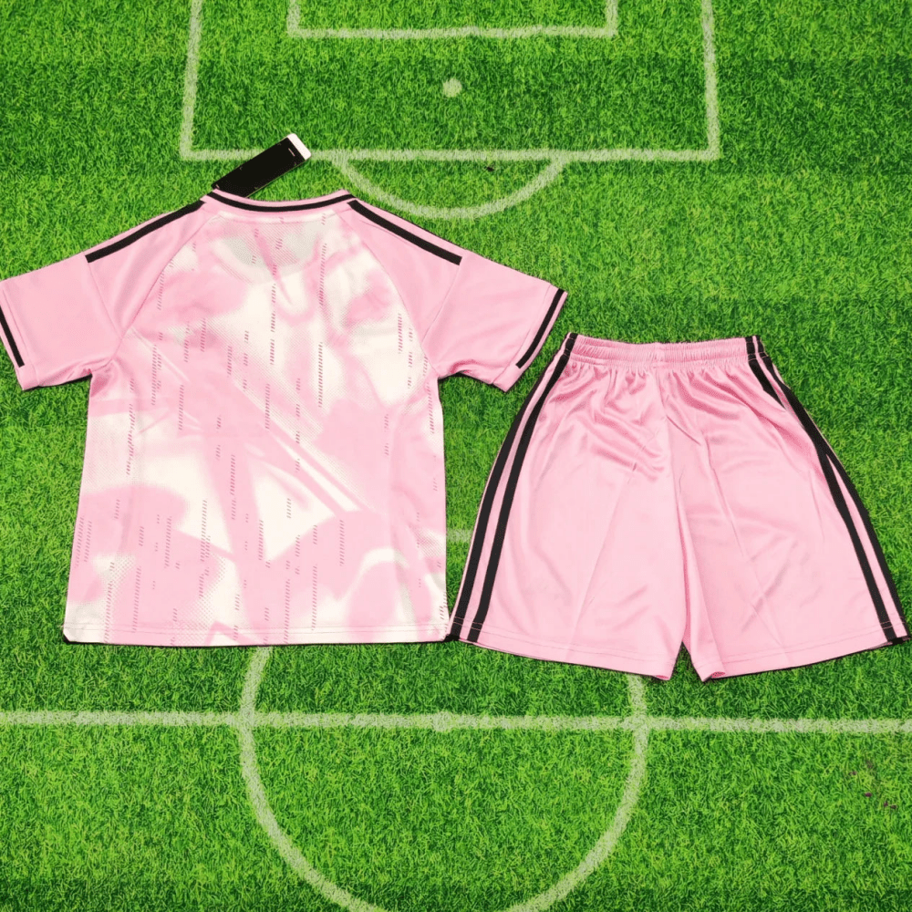 Kit enfant Real Madrid Concept 25/26 - Choppe ton maillot