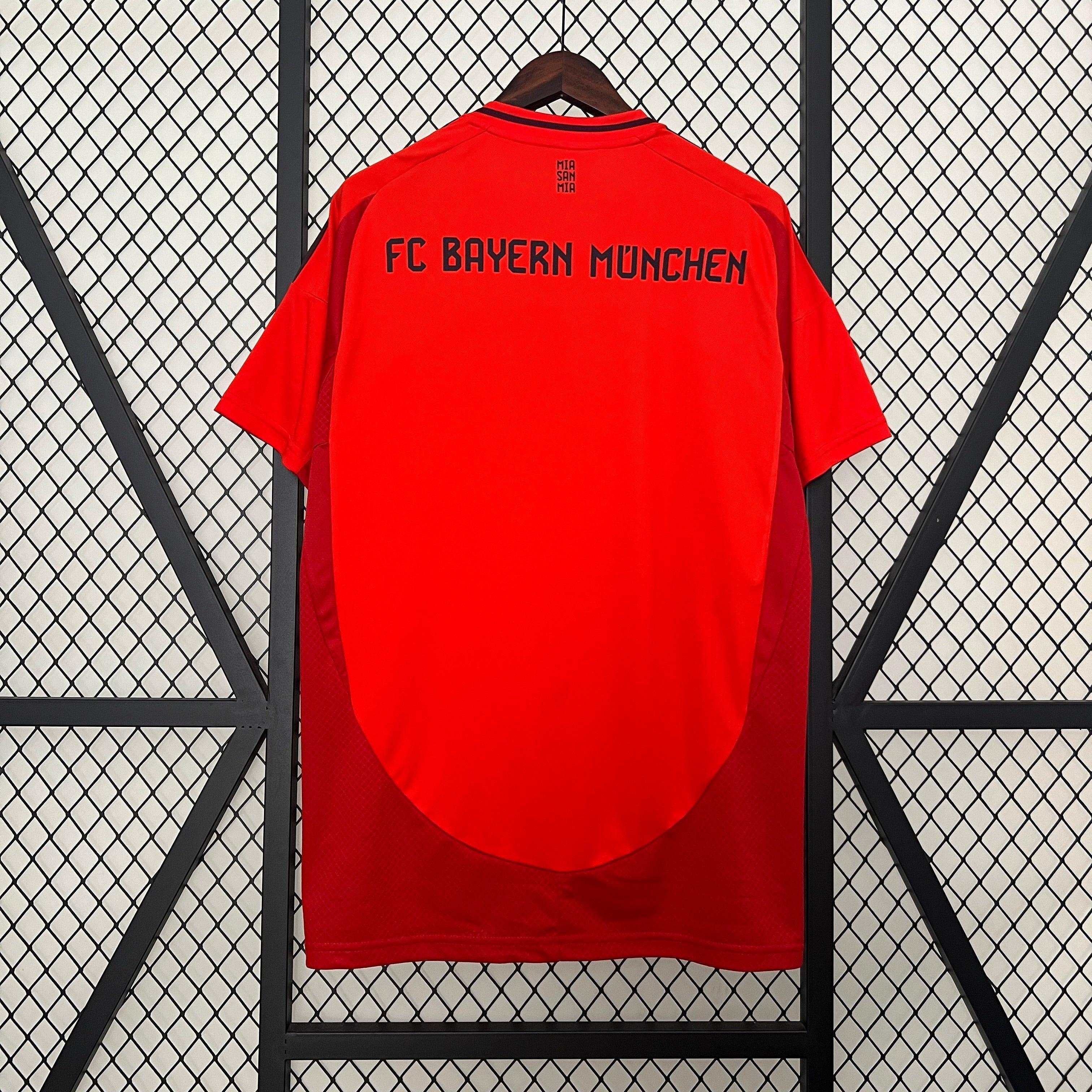 Bayern München DOM 24/25