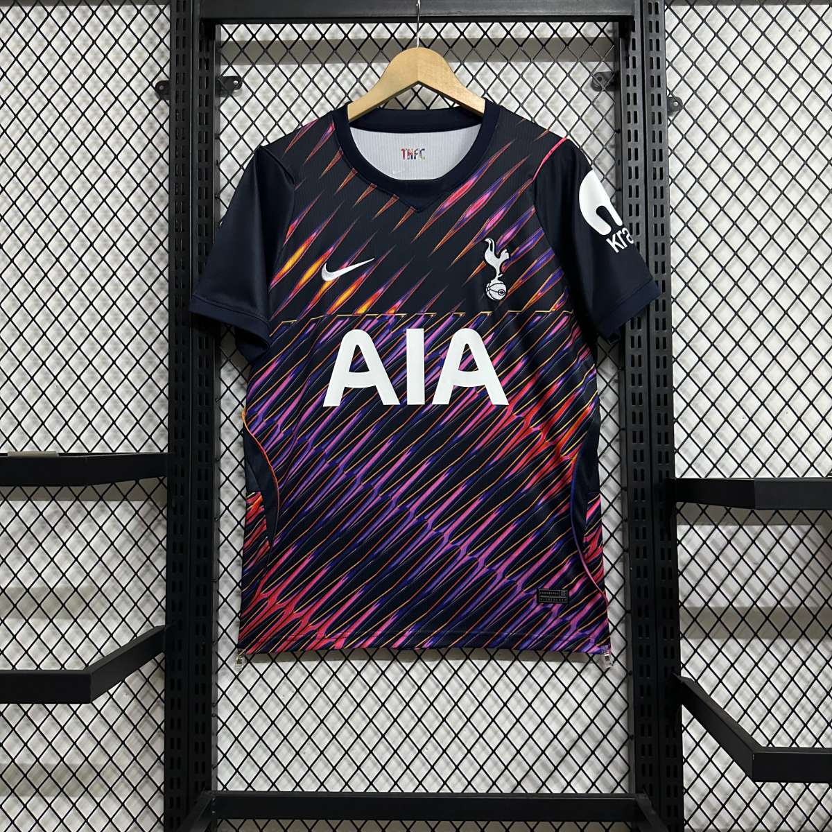 Tottenham  EXT 26/27